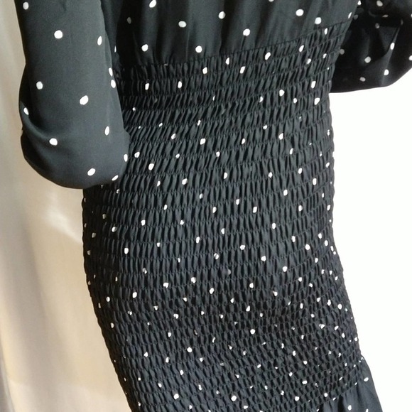 Black Polka Dot Blousy Body Con Midi Drss - Picture 8 of 16
